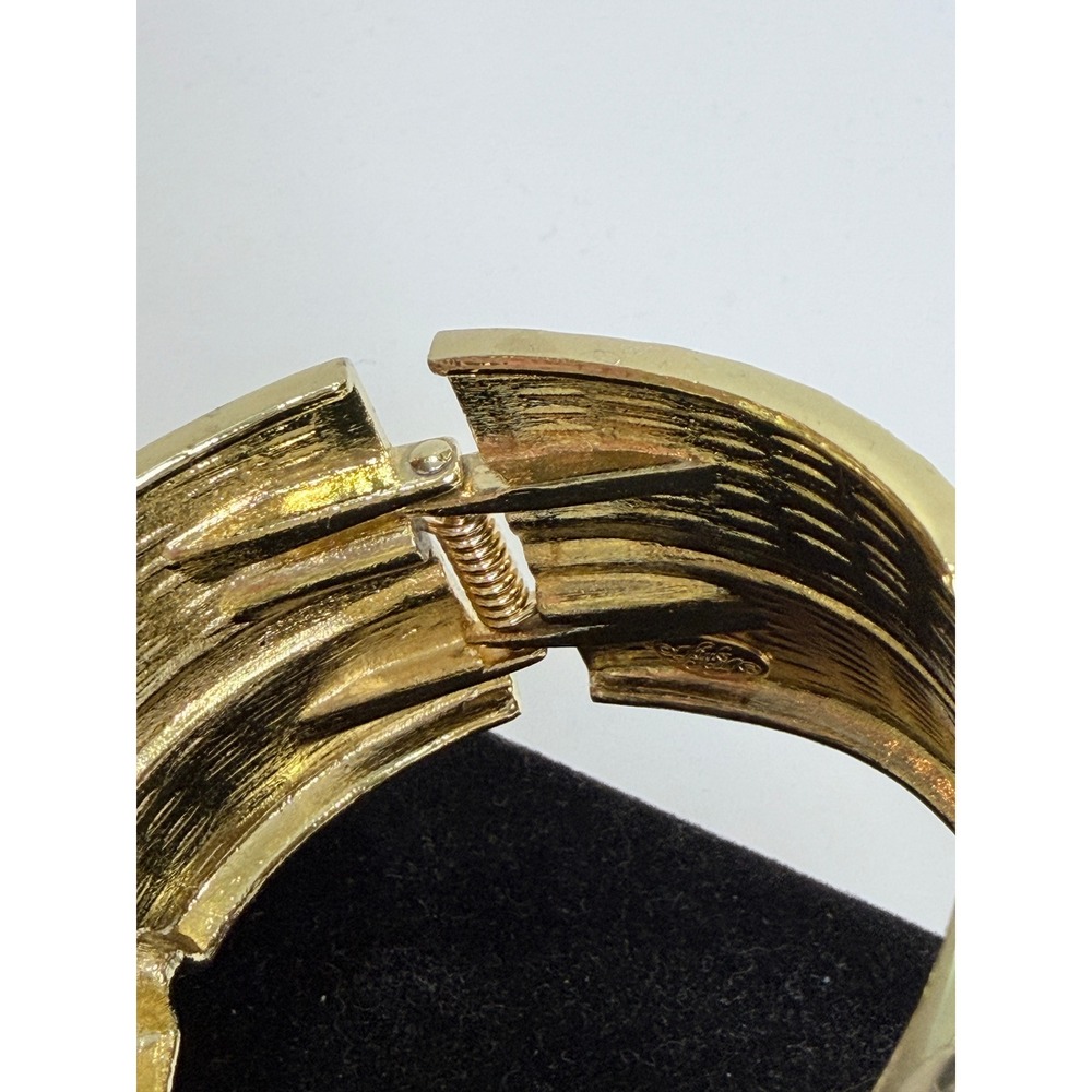 Kirks Folly Double Leaf Bypass Cuff Bracelet Botanical Enamel Gold Tone Resort - Picture 7 of 10